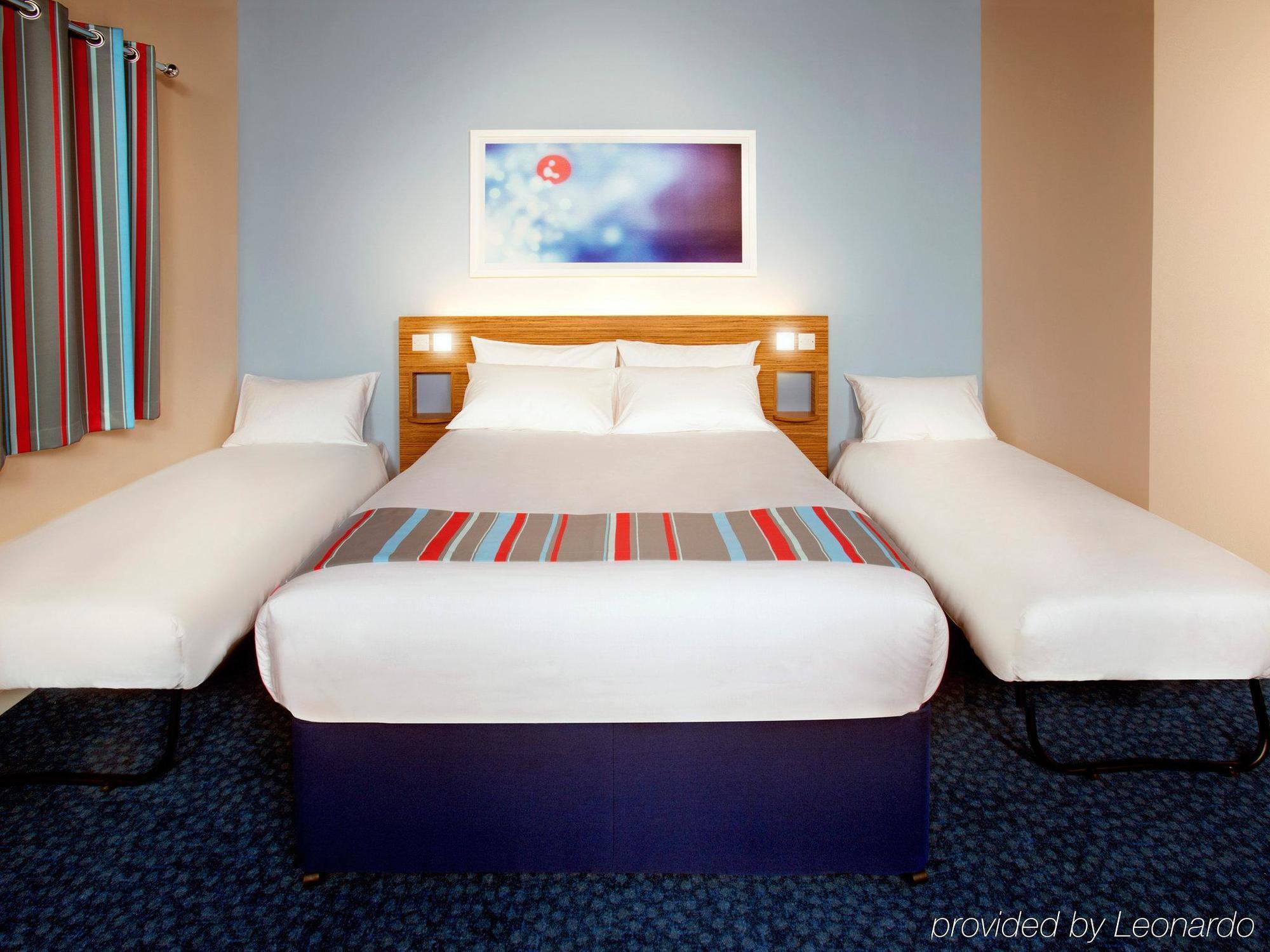Travelodge London City Airport 외부 사진
