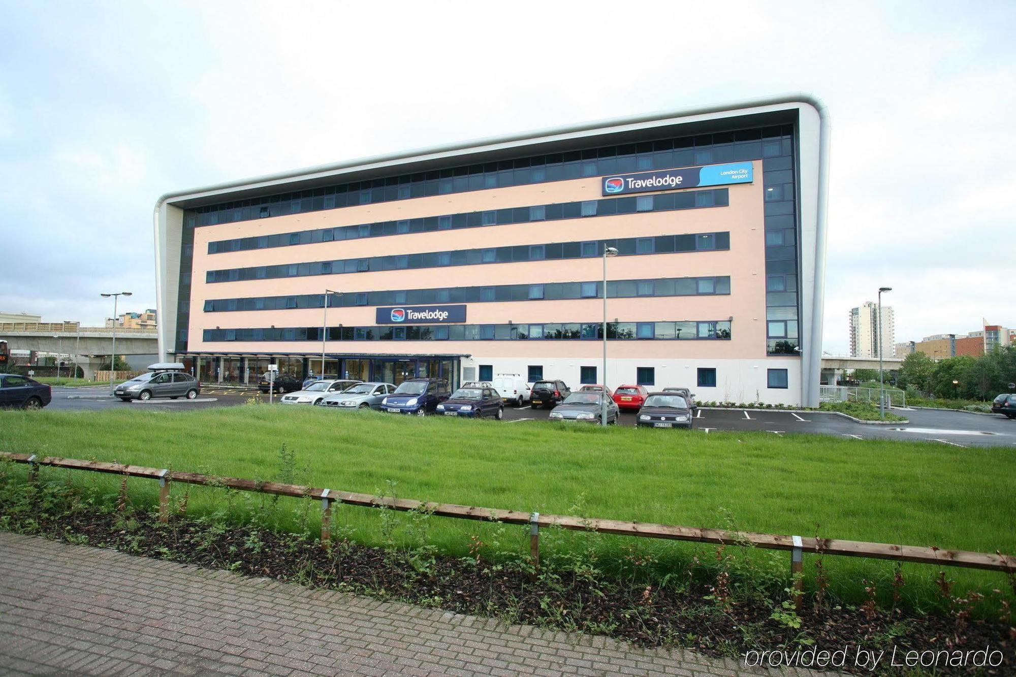 Travelodge London City Airport 외부 사진